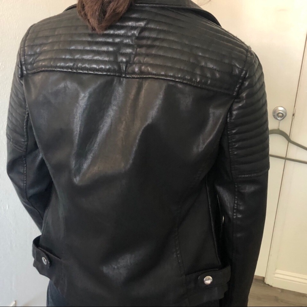 jacket - Picture 4 of 4